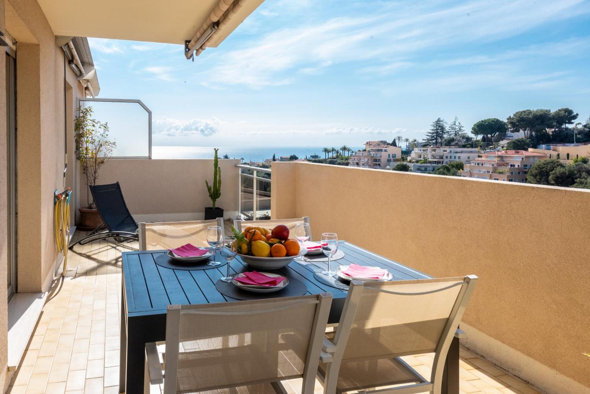 Happyfew La Terrasse De Selfina